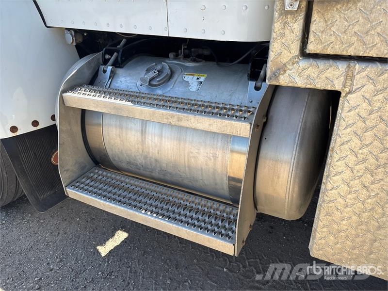 Peterbilt 337 مركبات الأغراض العامة