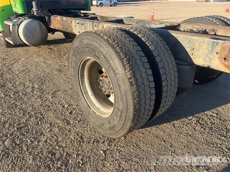 Peterbilt 337 Кабины