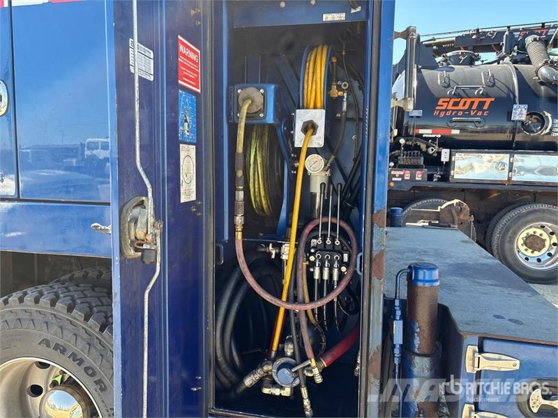 Peterbilt 337 مركبات الأغراض العامة