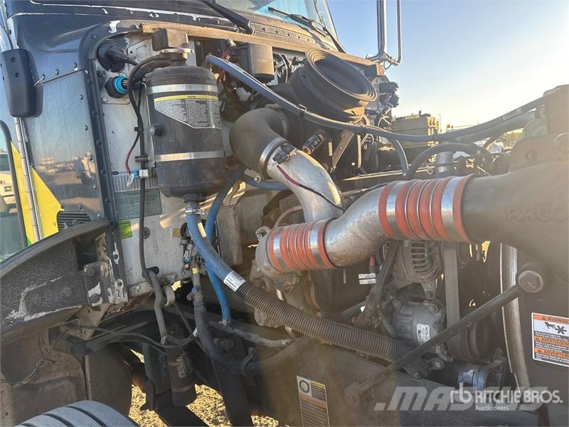 Peterbilt 337 Кабины