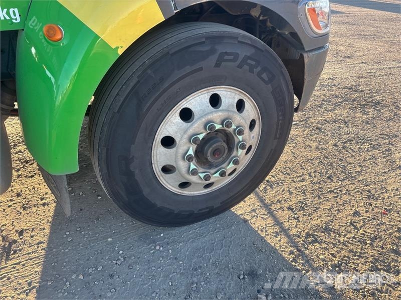 Peterbilt 337 Кабины