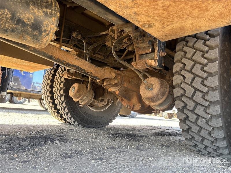 Peterbilt 337 مركبات الأغراض العامة