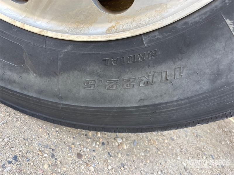 Peterbilt 337 Kabine i unutrašnjost