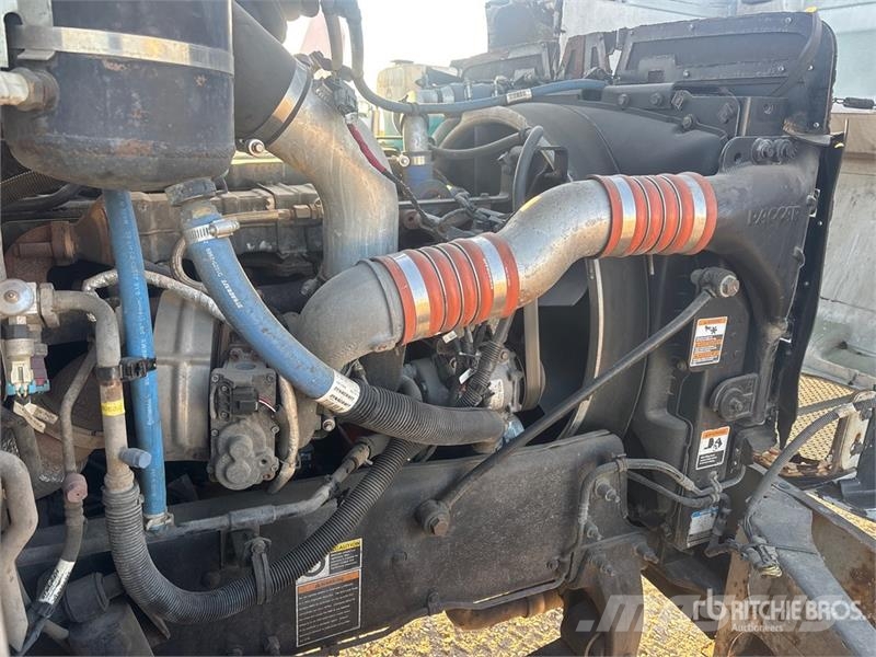 Peterbilt 337 Кабины