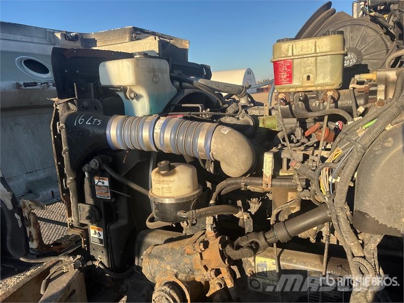 Peterbilt 337 Кабины
