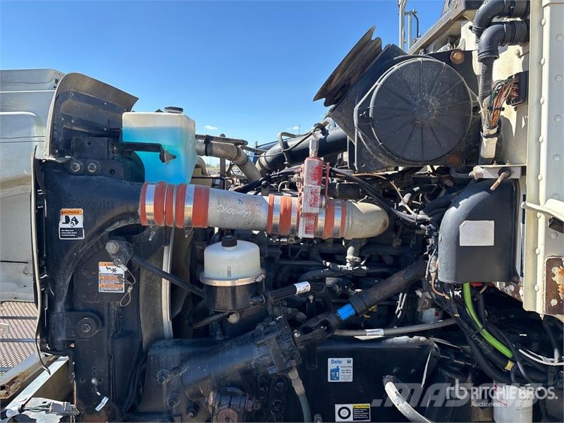 Peterbilt 337 مركبات الأغراض العامة