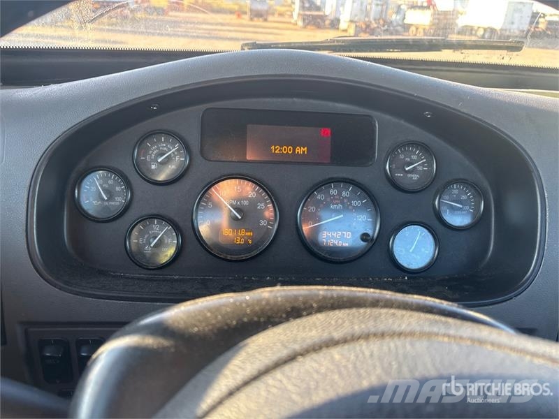 Peterbilt 337 Кабины