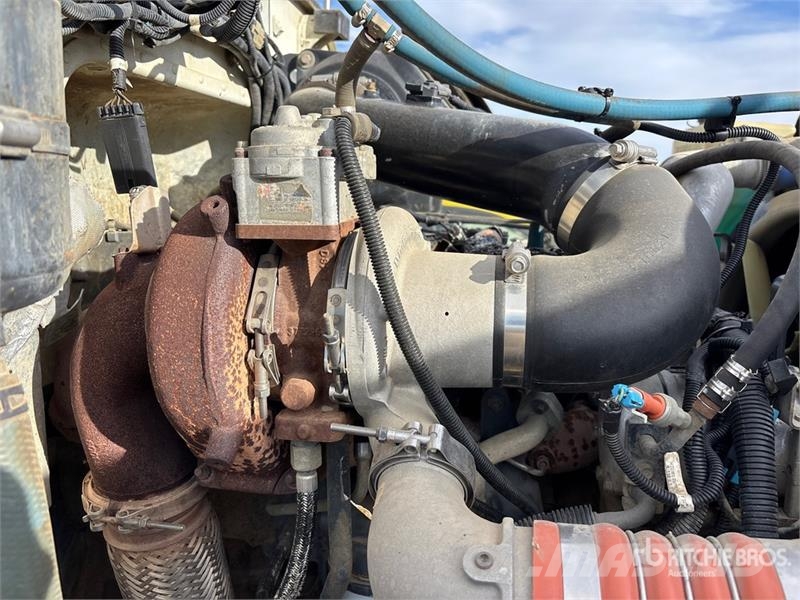 Peterbilt 337 Kabine i unutrašnjost