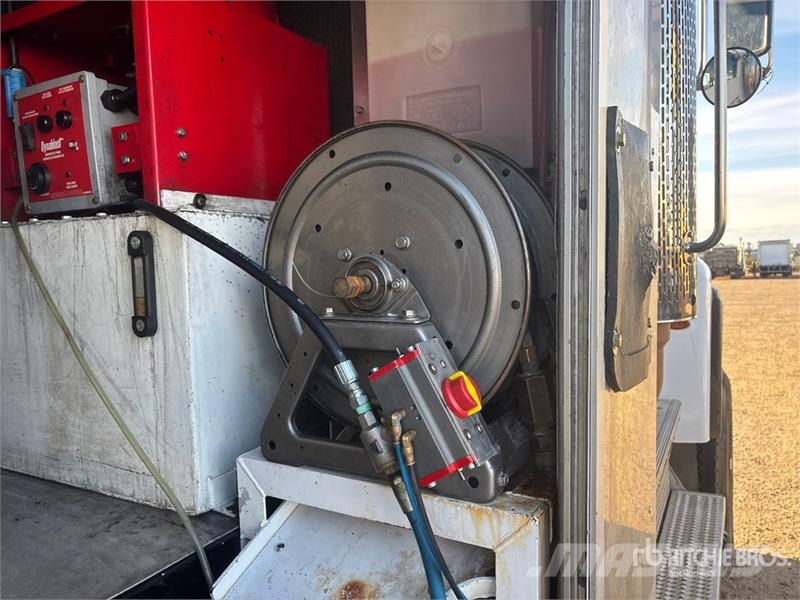 Peterbilt 348 Slamsugere