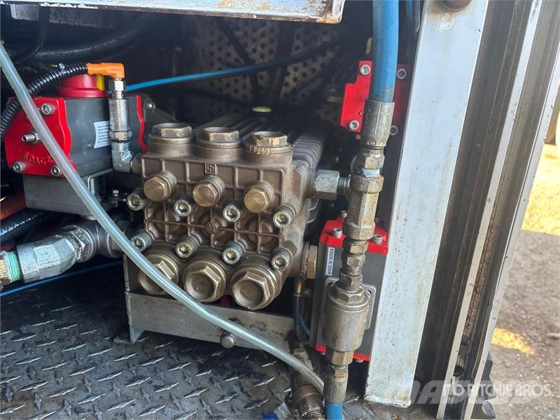 Peterbilt 348 Slamsugere
