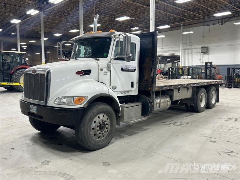 Peterbilt 348 Flatbed / Dropside trucks