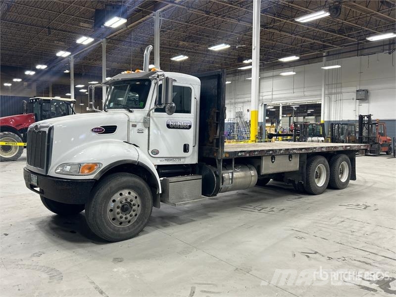 Peterbilt 348 Flatbed / Dropside trucks