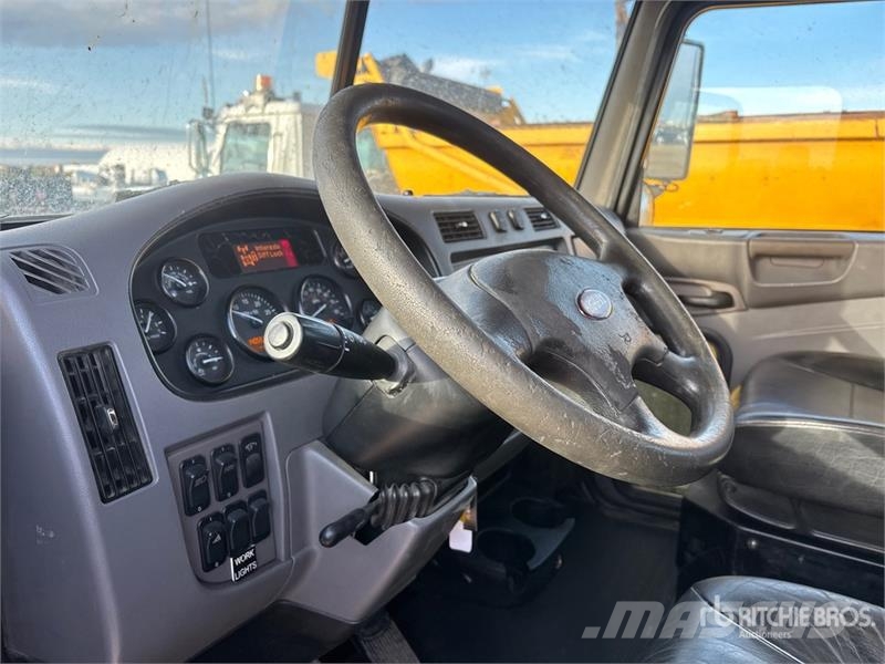 Peterbilt 348 Kombinuotos paskirties / vakuuminiai sunkvežimiai