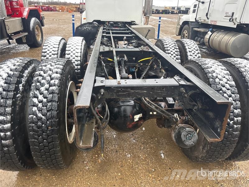 Peterbilt 348 6x4 Cab and Chassis Kabine i unutrašnjost