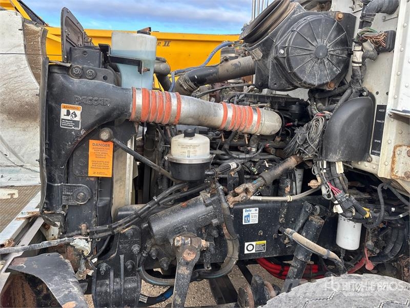 Peterbilt 348 6x4 Sewer Cleaner Truck Ассенизаторские машины