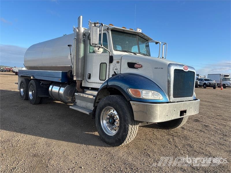 Peterbilt 348 6x4 Sewer Cleaner Truck Ассенизаторские машины