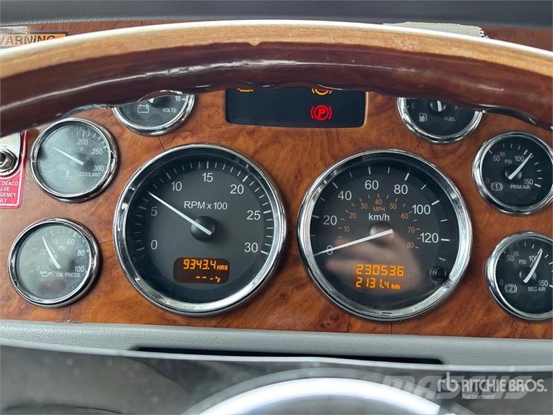 Peterbilt 357 Самосвал