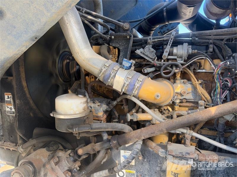 Peterbilt 357 Lastbil med kran