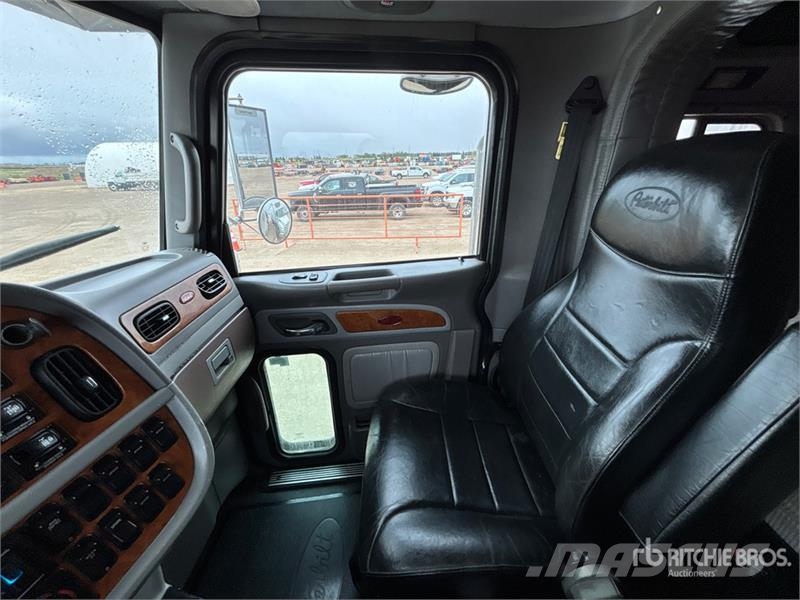 Peterbilt 357 Самосвал