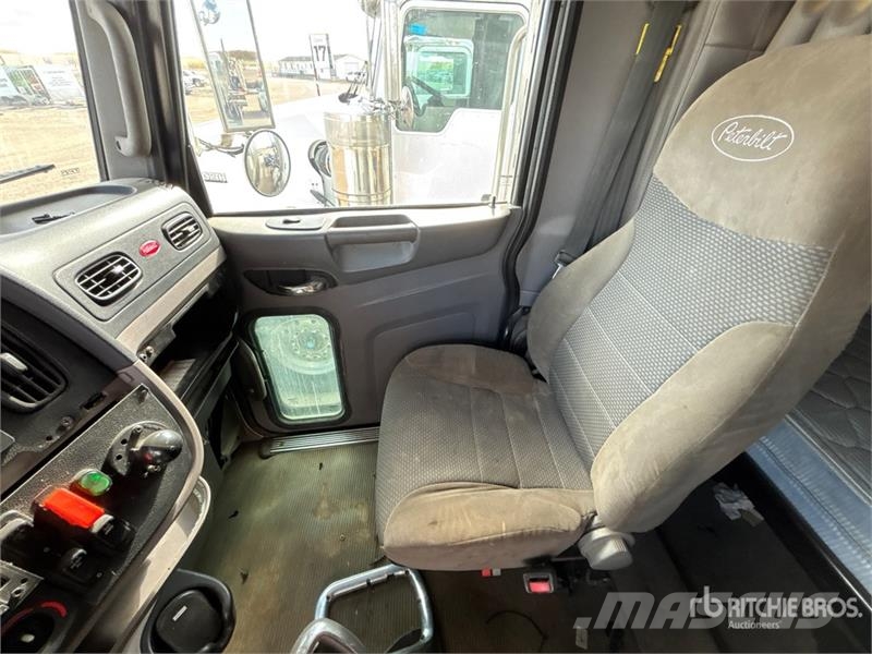 Peterbilt 365 Çekiciler