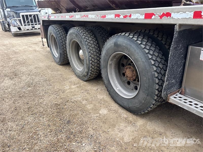 Peterbilt 367 Ассенизаторские машины
