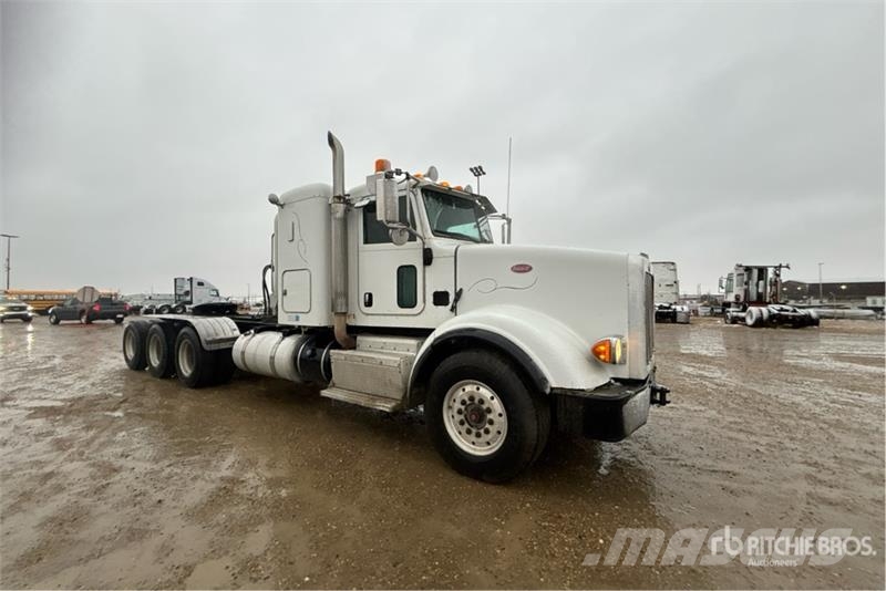 Peterbilt 367 Truck Tractor Units