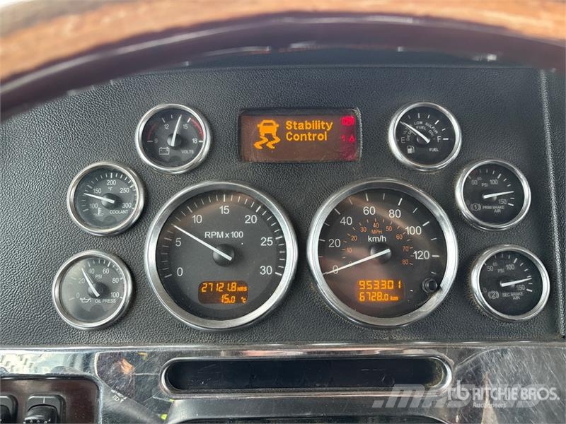 Peterbilt 367 Седельные тягачи
