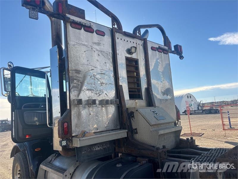 Peterbilt 367 Trekkvogner