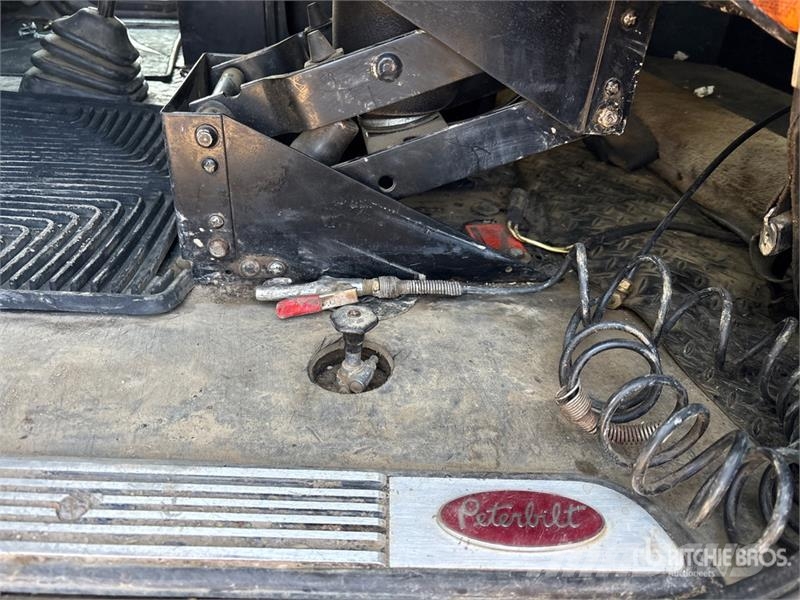 Peterbilt 367 Puksiirid