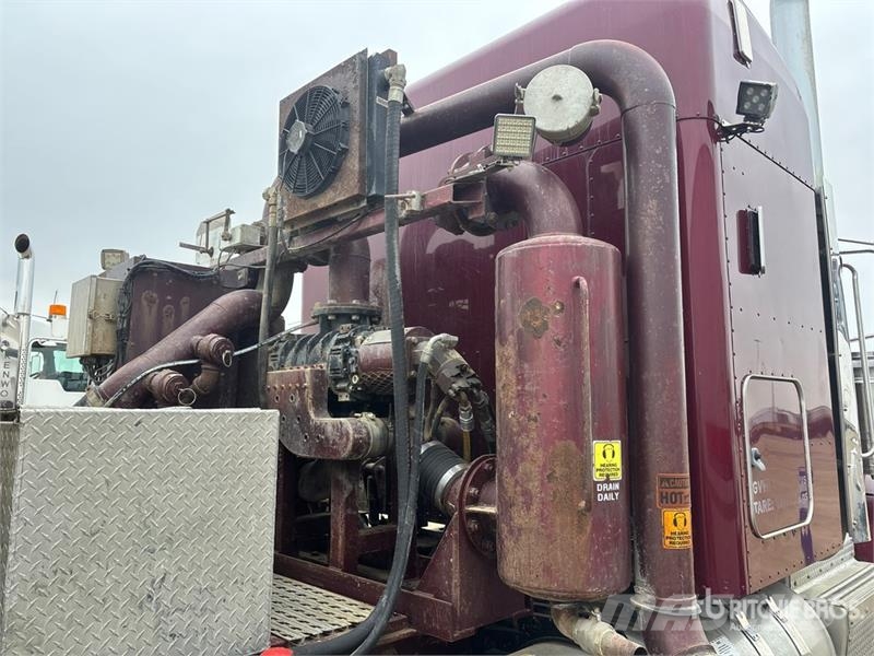 Peterbilt 367 Ассенизаторские машины