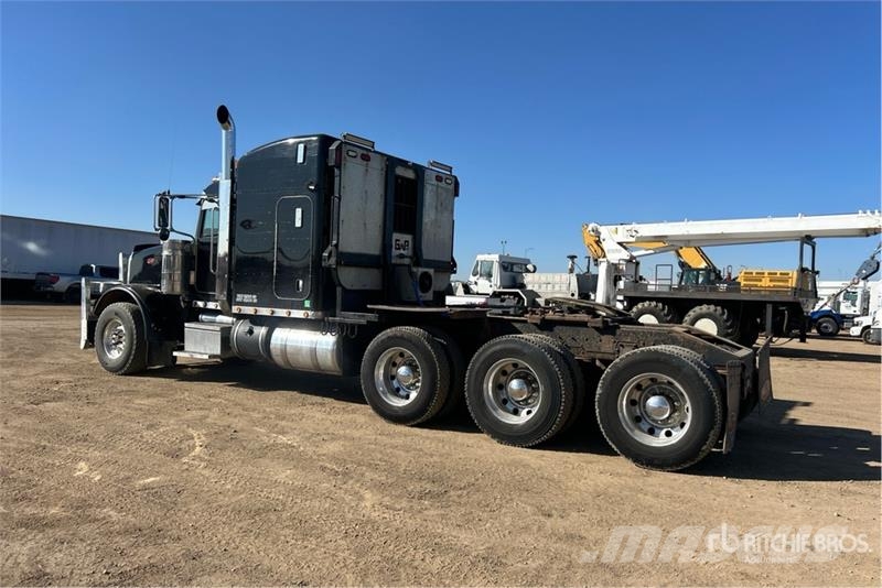 Peterbilt 367 Седельные тягачи