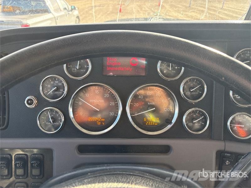 Peterbilt 367 Puksiirid
