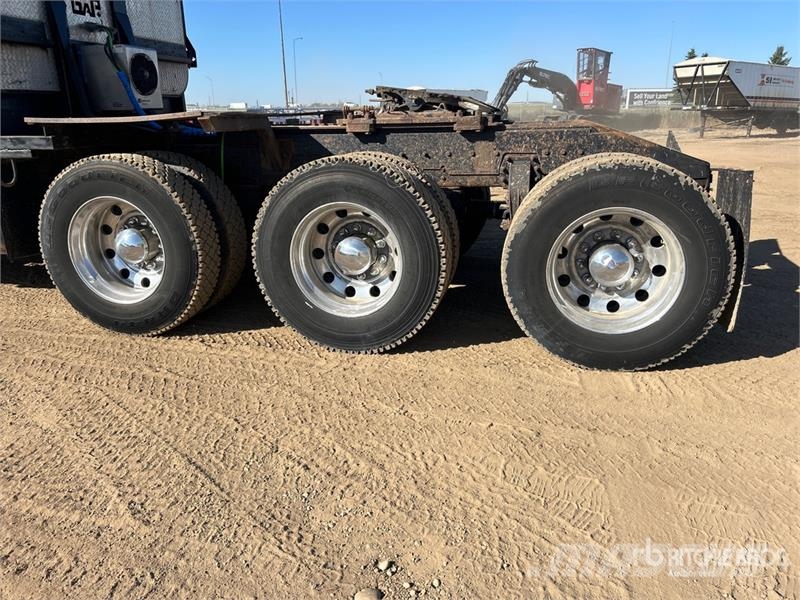 Peterbilt 367 Седельные тягачи