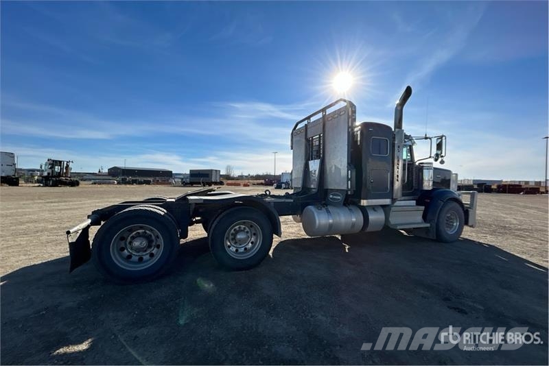 Peterbilt 367 Çekiciler