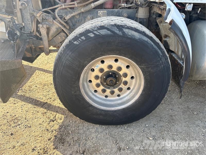 Peterbilt 367 Puksiirid