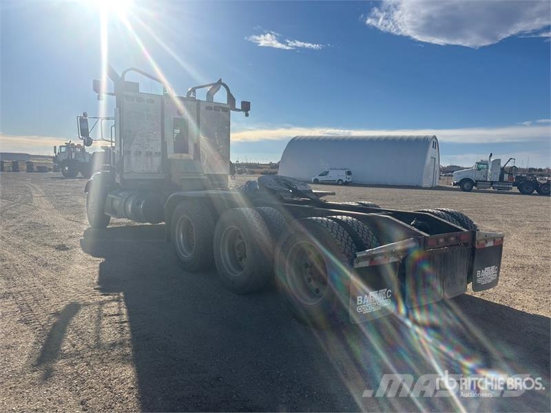 Peterbilt 367 Trekkvogner