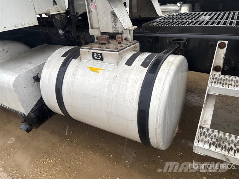 Peterbilt 367 Truck Tractor Units