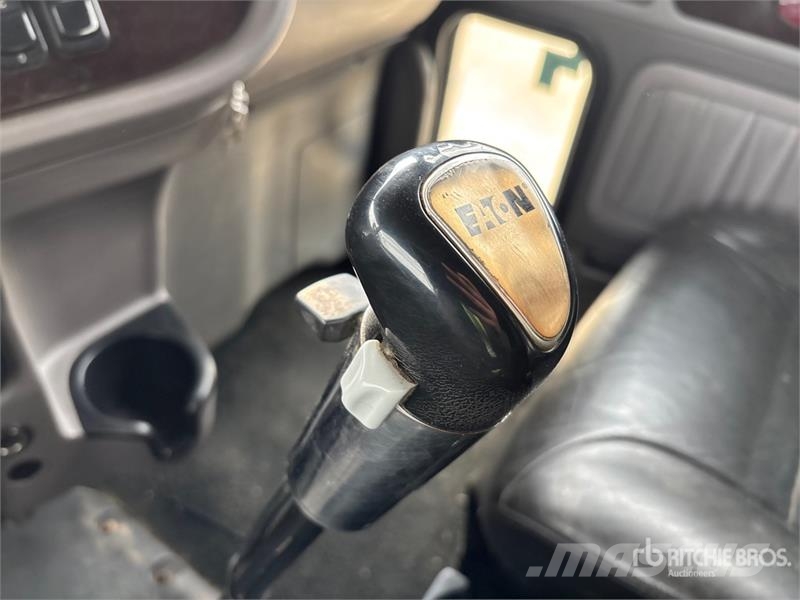 Peterbilt 367 Седельные тягачи