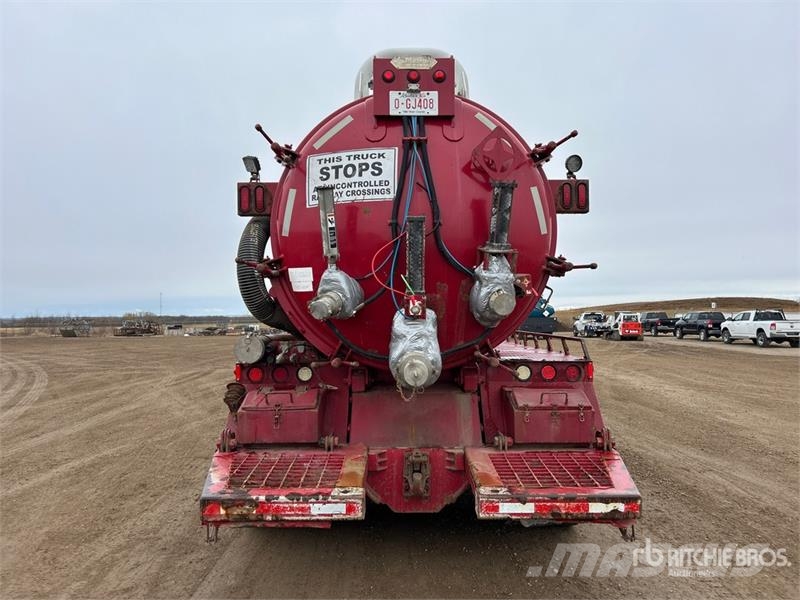 Peterbilt 367 Kombinované/Čerpací cisterny