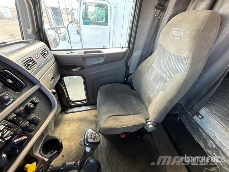 Peterbilt 367 Çekiciler
