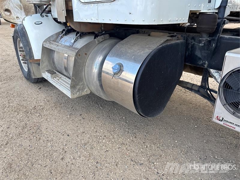 Peterbilt 367 Tankbiler