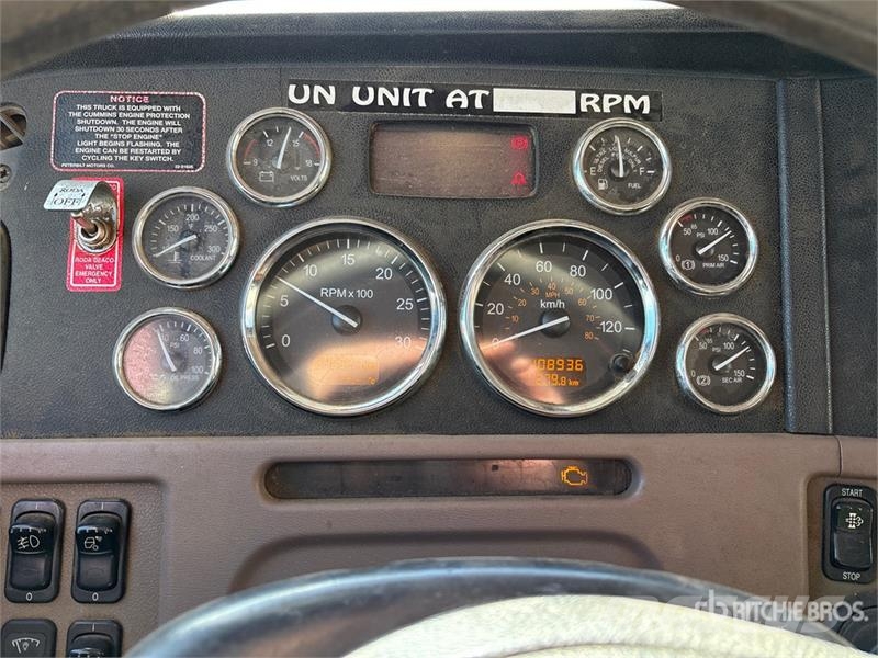Peterbilt 367 Kombi / koparki ssące
