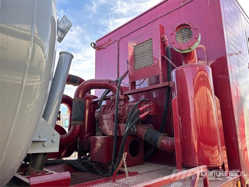 Peterbilt 367 Kombi / koparki ssące