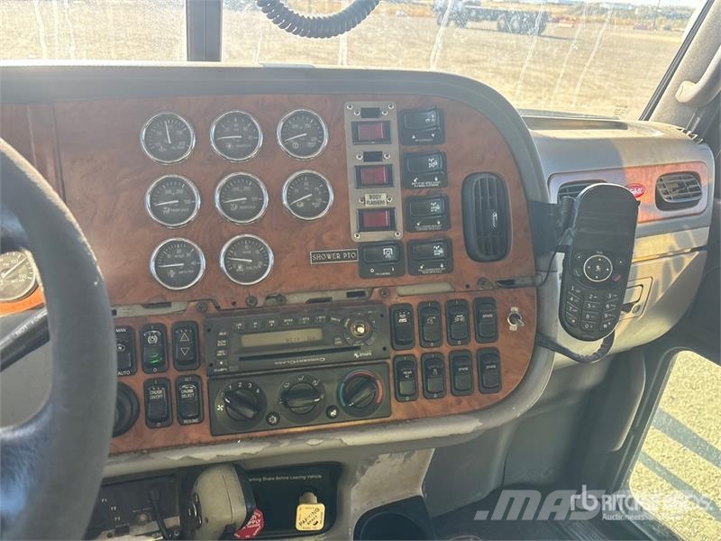 Peterbilt 367 Пожежні машини та устаткування