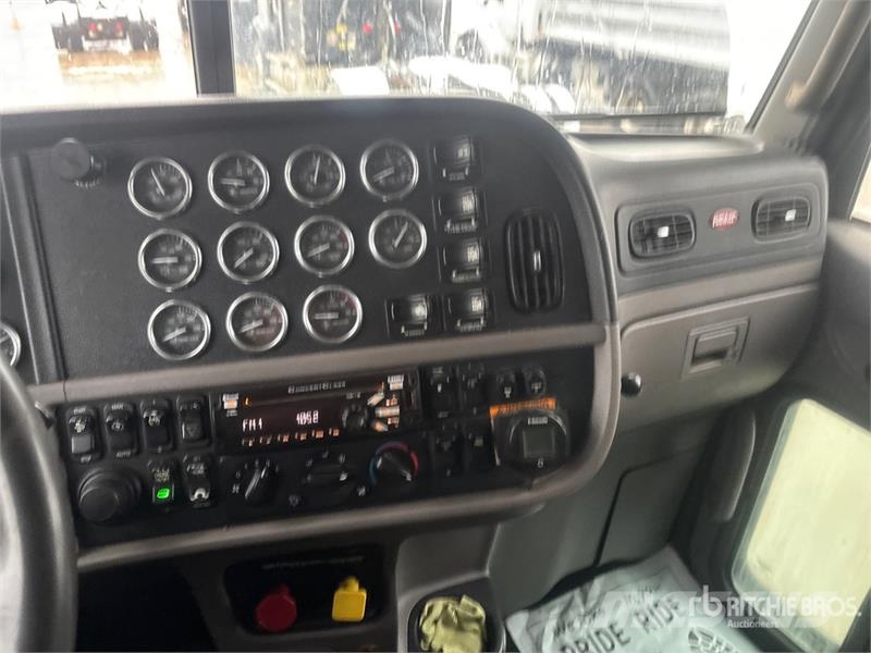 Peterbilt 367 Truck Tractor Units