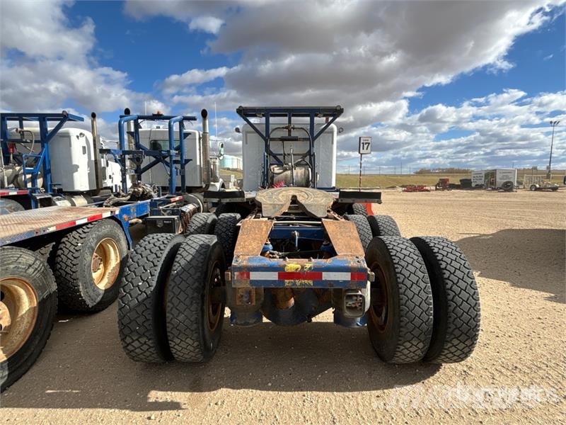 Peterbilt 367 وحدات الجر