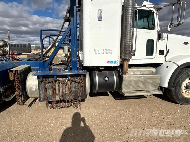 Peterbilt 367 وحدات الجر