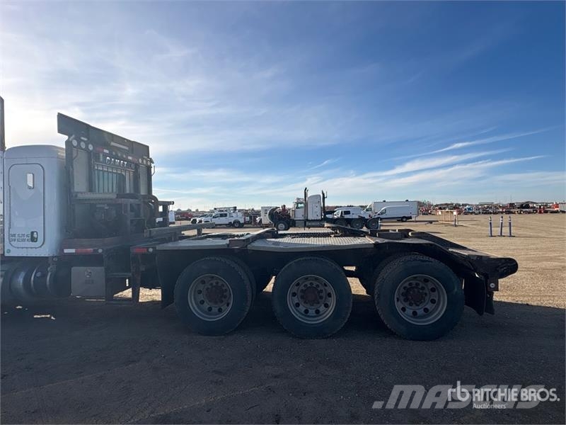 Peterbilt 367 Puksiirid