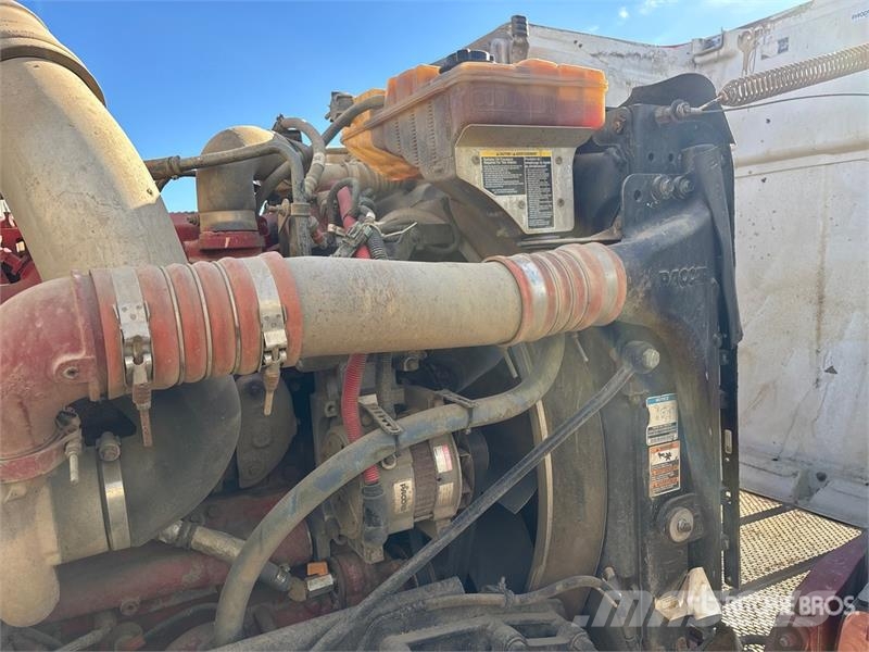 Peterbilt 367 Kombi / koparki ssące