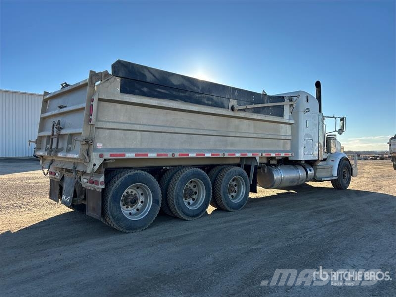 Peterbilt 367 Kiperi kamioni